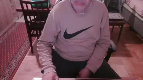 neno89654 online show from March 5, 5:31 pm