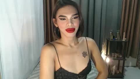 neomi online show from February 22, 3:32 pm