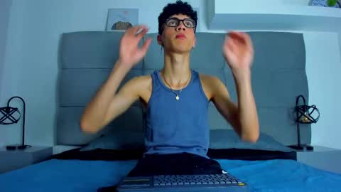  NeoRaptis  jhonatan  online show from February 22, 7:58 pm