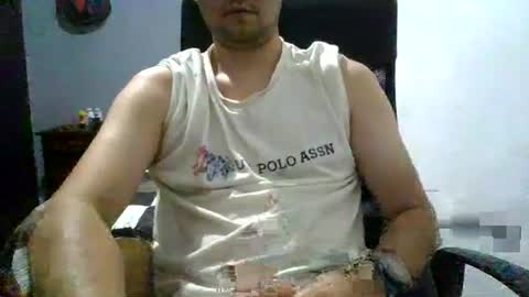 Snapshot of nerdxxx94 chatting on July 13, 4:59 am MrBull online show from July 13, 4:59 am