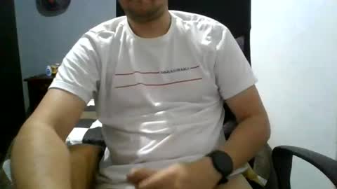 Snapshot of nerdxxx94 chatting on July 16, 4:40 am MrBull online show from July 16, 4:40 am