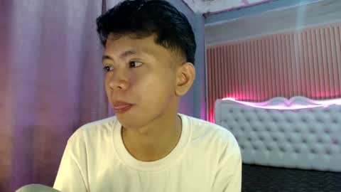 Ethan online show from July 11, 10:11 pm