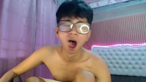 Ethan online show from July 22, 10:56 pm
