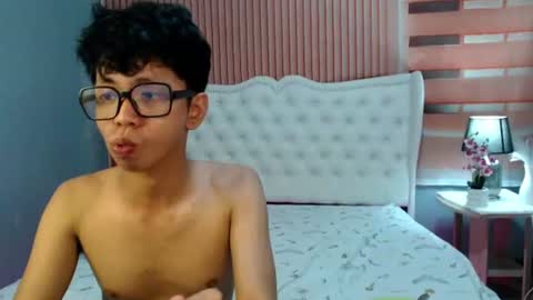 Ethan online show from July 31, 4:23 am