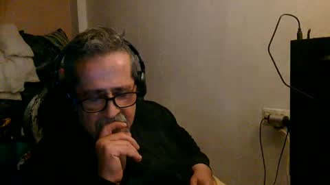 neron401 online show from March 23, 8:35 pm