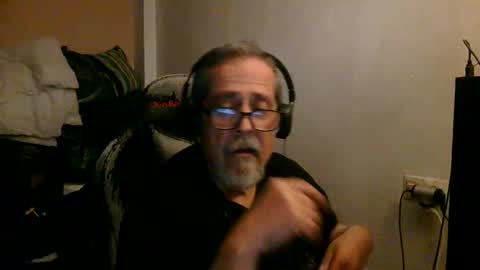 neron401 online show from April 3, 8:51 pm