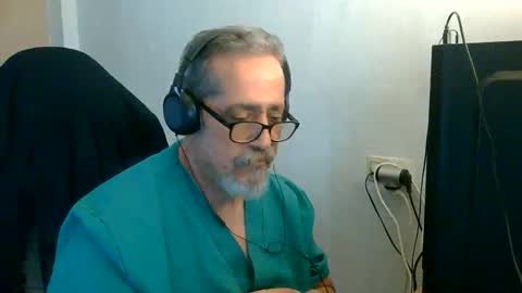 Snapshot of neron401 chatting on May 23, 4:11 pm neron401 online show from May 23, 4:11 pm