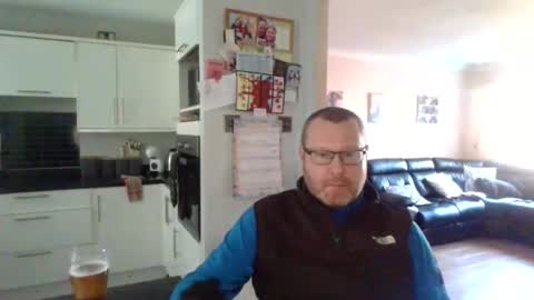 Snapshot of nesuk chatting on February 25, 12:45 pm nesuk online show from February 25, 12:45 pm