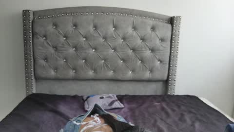 nesuko_kamado online show from January 7, 5:42 pm