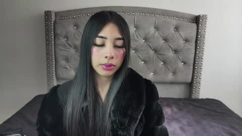 nesuko_kamado online show from January 30, 3:29 pm