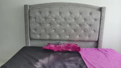 nesuko_kamado online show from February 17, 6:37 pm