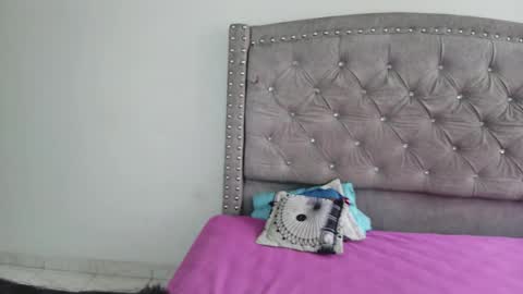 nesuko_kamado online show from October 14, 4:19 pm