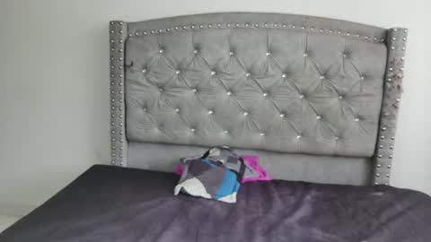 nesuko_kamado online show from January 13, 5:07 pm