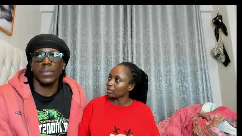 Snapshot of netfux_and_chill chatting on April 30, 8:48 pm netfux_and_chill online show from April 30, 8:48 pm
