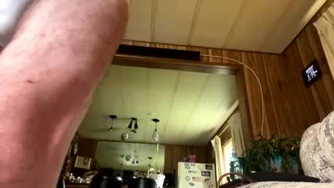 Snapshot of neversaynevrrr chatting on April 12, 7:52 pm neversaynevrrr online show from April 12, 7:52 pm