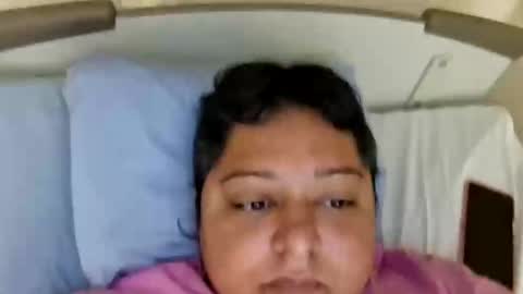 Snapshot of neverwiser chatting on October 5, 8:51 pm neverwiser online show from October 5, 8:51 pm