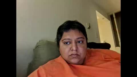 Snapshot of neverwiser chatting on October 18, 3:02 pm neverwiser online show from October 18, 3:02 pm