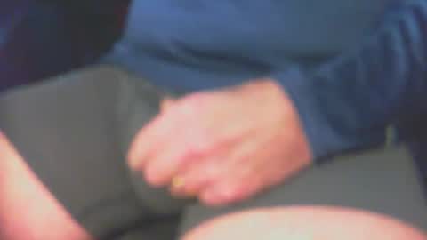 nevrsaynevr2000 online show from March 2, 8:29 pm