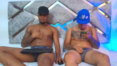 Snapshot of new2025__ chatting on February 27, 11:04 pm BLACK DREAMS online show from February 27, 11:04 pm