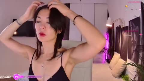 Snapshot of new_meow chatting on October 14, 6:25 am Alice online show from October 14, 6:25 am