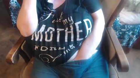 Lilly  online show from January 29, 8:08 am