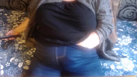 Lilly  online show from November 10, 12:15 pm