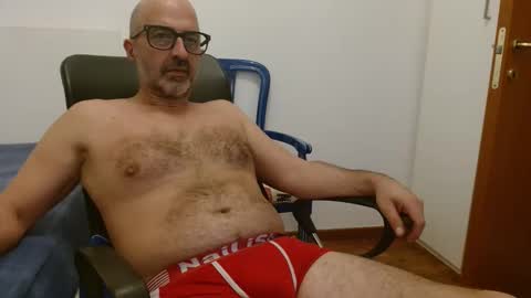 Snapshot of new_simi_74 chatting on September 21, 6:20 pm simi online show from September 21, 6:20 pm
