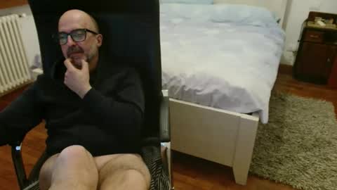 simi online show from February 23, 7:55 pm