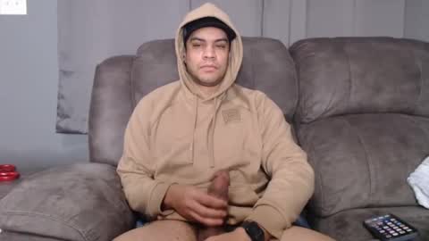 Snapshot of new_york_guy518 chatting on December 5, 5:17 pm Jordan   online show from December 5, 5:17 pm