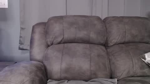 Snapshot of new_york_guy518 chatting on December 13, 2:21 am Jordan   online show from December 13, 2:21 am