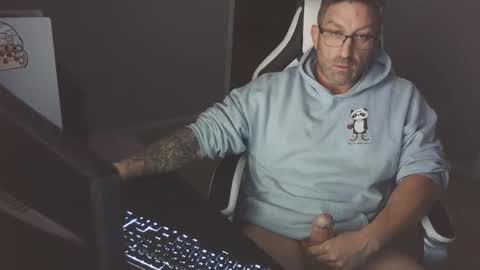 newevo online show from October 21, 3:29 am