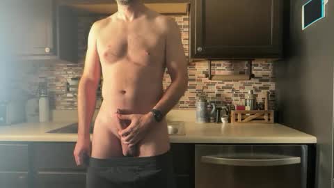 newguy_097 online show from October 25, 3:18 pm