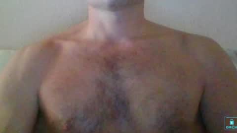 Snapshot of newtyguy90 chatting on January 2, 2:46 pm newtyguy90 online show from January 2, 2:46 pm