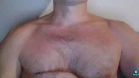 Snapshot of newtyguy90 chatting on January 19, 5:28 pm newtyguy90 online show from January 19, 5:28 pm