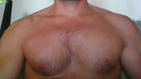 Snapshot of newtyguy90 chatting on June 23, 2:15 pm newtyguy90 online show from June 23, 2:15 pm
