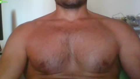 Snapshot of newtyguy90 chatting on June 28, 9:59 am newtyguy90 online show from June 28, 9:59 am