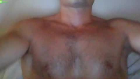 Snapshot of newtyguy90 chatting on July 5, 5:58 am newtyguy90 online show from July 5, 5:58 am