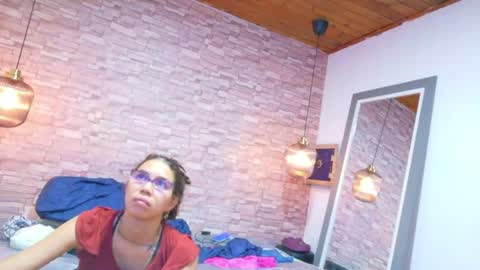 nextdoor_fantasy online show from June 11, 3:15 am