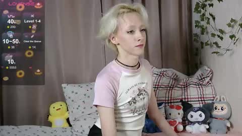 NextVibe1 online show from October 3, 5:10 pm