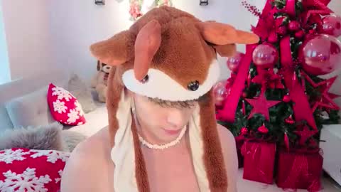 Snapshot of neythan__blaze chatting on December 5, 6:59 pm online show from December 5, 6:59 pm