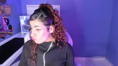 Snapshot of nezuko_16 chatting on September 13, 4:56 am nezuko 16 online show from September 13, 4:56 am