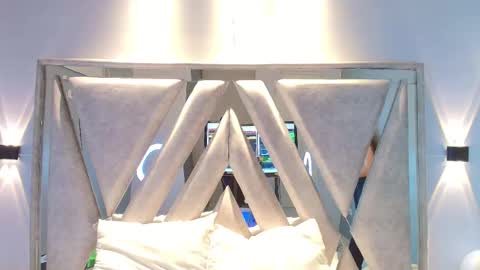Snapshot of nezuko_16 chatting on September 18, 3:19 am nezuko 16 online show from September 18, 3:19 am