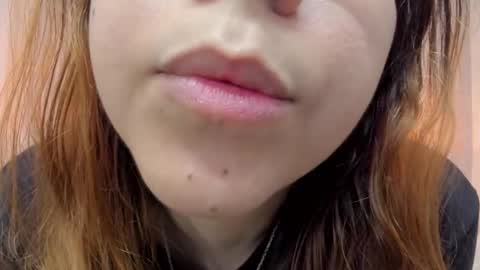 Snapshot of nezukokamado1_ chatting on November 24, 1:55 pm Milena online show from November 24, 1:55 pm