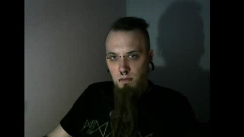 Snapshot of nezvers chatting on March 7, 12:04 am YouPick online show from March 7, 12:04 am