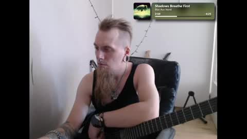 Snapshot of nezvers chatting on June 22, 1:30 pm YouPick online show from June 22, 1:30 pm
