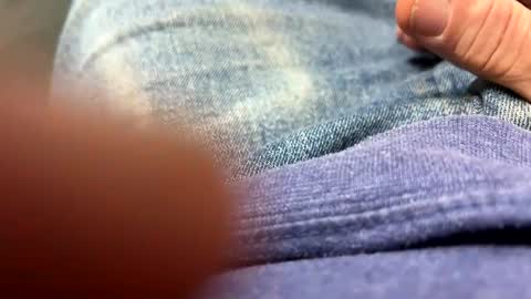 ngianop online show from February 15, 1:42 am