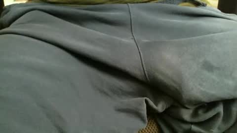 ngurth online show from November 25, 6:08 pm