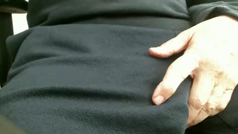 ngurth online show from December 18, 5:52 pm