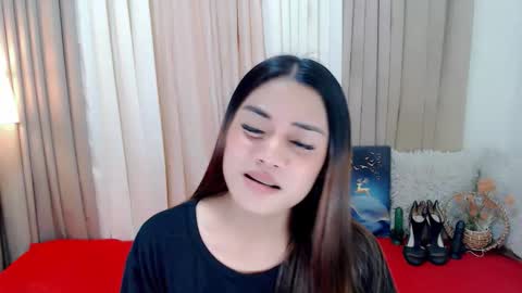 hottie nicole online show from December 15, 12:15 am