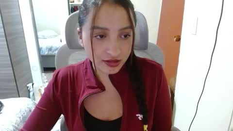 Dani online show from January 7, 9:50 pm